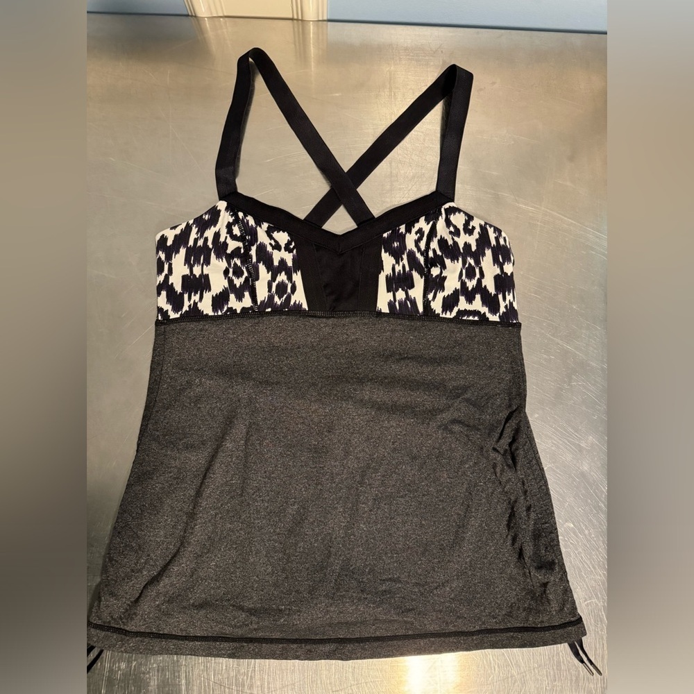 Lululemon Hot Class tank US8